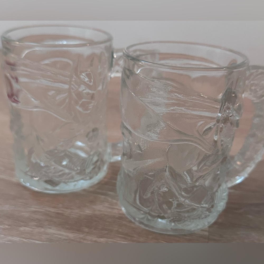 1995 Batman‎ Forever McDonalds Cups (2)